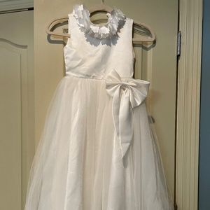 Trish Scully flower girl dress sz 6 ivory